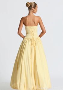 <span class=keywords><strong>Abito</strong></span> elegante da <span class=keywords><strong>donna</strong></span> alla moda Sexy senza maniche tinta unita pieghe Silm Modulare senza spalline <span class=keywords><strong>Midi</strong></span> 2025 nuovo vestito primavera estate 3338 - Product Image 4