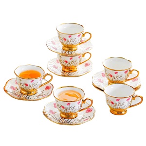 Set Tazza e Piattino <span class=keywords><strong>Vintage</strong></span> con Decorazioni Floreali e Bordo Dorato, Ideale per Casa e Regalo - Product Image 2
