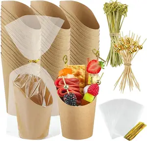 14 Unzen Kraft-Charcuterie-Becher mit Stäben und Beuteln einweg-braune Vorgerätebecher aus Papier für einzelne Party-Service Snack