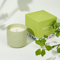 2025 cadeaux de noël décor à la maison luxe fait à la main marque privée cire de soja pot en céramique aromatique bougie parfumée en vrac