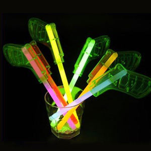Artículos de Fiesta que Brillan en la Oscuridad, Pistola de Luz Química, Varitas Luminosas para Fiestas Neon para Niños - Product Image 2