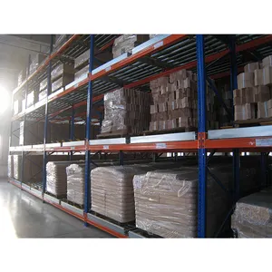 โรงงานทำ FIFO แรงโน้มถ่วงไหลลูกกลิ้ง Racking ระบบแรงโน้มถ่วงไหลชั้นวางระบบ