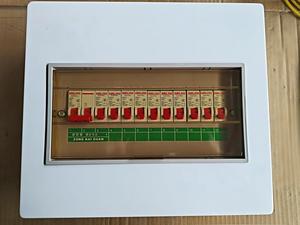 Apparecchiature di alimentazione per la distribuzione interna e gli interruttori automatici personalizzate - Product Image 3