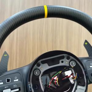 Volant en fibre de carbone mate avec bandes jaunes pour Mercedes Benz <span class=keywords><strong>AMG</strong></span> GT W211 W222 W221 W204 W222 W205 W212 - Product Image 2