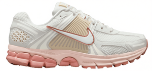 <span class=keywords><strong>Zapatillas</strong></span> de <span class=keywords><strong>Running</strong></span> <span class=keywords><strong>Nike</strong></span> Wmns Air Zoom Vomero 5 Particle Beige Terra Blush para <span class=keywords><strong>Mujer</strong></span>, Parte Superior de Malla, Suela de Goma, Entresuela de EVA, Primavera - Product Image 1
