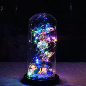 Lampe romantique en forme de rose dorée artificielle sous cloche en verre avec guirlande lumineuse LED féerique pour mariage, Saint-Valentin, cadeau et décoration - Product Image 3