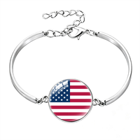 Bracelet personnalisé avec drapeau américain, chaîne en métal et cabochon, idéal comme souvenir de voyage et cadeau culturel national