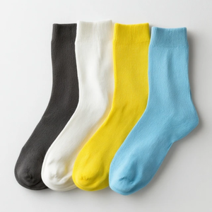 Mayorista de calcetines Best-seller <span class=keywords><strong>Chaussettes</strong></span> de sport de basket-ball pour femmes Gym Running Training <span class=keywords><strong>Chaussettes</strong></span> d'entraînement décontractées et confortables <span class=keywords><strong>antidérapantes</strong></span> en vrac - Product Image 2