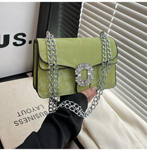 厂家直销时尚链条镶嵌钻石时尚单肩包简约休闲多功能女式小方包 - Product Image 6