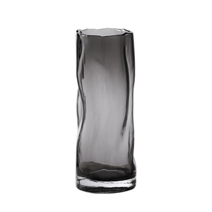 Jarrón de cristal elegante minimalista de estilo nórdico forma cilíndrica para sala de estar entrada o terrario - Product Image 5