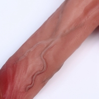 Brauner flüssiger Silikon-Dildo künstlicher Penis realistischer Dildo-Spielzeug für Damen realistisch fernstoßender Silikon-Dildo-Vibrator
