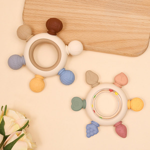 Jouet de dentition en silicone de qualité alimentaire pour bébé, hochet apaisant pour les gencives, bâtonnet à mordre pour prévenir les morsures aux doigts et favoriser la poussée des dents - Product Image 1