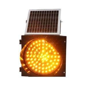 Lámpara de Advertencia Solar LED Amarilla de 300mm, de Aluminio y PC, con Intermitencia para Reducción de Velocidad, Luz Estroboscópica Fija de Seguridad Vial - Product Image 4