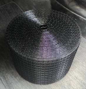 Bảng điều khiển năng lượng mặt trời lưới 8in x 100ft 1/2inch PVC đen tráng lưới mạ kẽm | bảng điều khiển năng lượng mặt trời chim bảo vệ & hàng rào bảo vệ mái nhà - Product Image 1