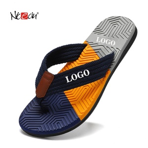 Tongs de sport pour hommes Nicecin, avec large sangle en tissu tressé, semelle antidérapante à motifs géométriques, sandales de plage, logo personnalisé OEM - Product Image 1