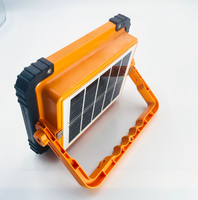 Lampe solaire rechargeable Chargement USB Lumières de secours Ip65 100w 200w 300w Tout en un Projecteur solaire portable