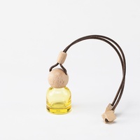 2025 nouvelle haute qualité 8ml ronde petite voiture diffuseur de parfum bouteille marron bleu jaune violet couleur voiture bouteille suspendue