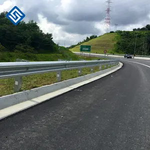 Good Price Q235B Hot Dipped Galvanized Steel Guard Rail Barrier Highway Safety Guardrail With High Quality