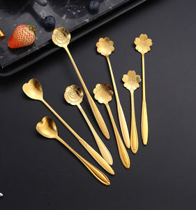 Cuillères à café et à dessert en acier inoxydable SYH1219 en gros, motif petit cœur de rose et fleur de cerisier, pour mélanger le lait et le café, dégustation de thé - Product Image 4