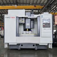 Centro de Mecanizado Vertical CNC VMC1160 de Servicio Mediano, Fresadora con Husillo BT40, Cargador de Herramientas de 24 Posiciones, Alta Precisión para Piezas Metálicas