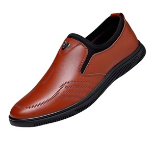 Zapatos sin cordones de cuero para hombre, mocasines informales cómodos con forro polar negro para invierno, zapatos cálidos para conducir - Product Image 5
