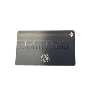 Carte opache in metallo vuote personalizzate Ntag216 Chip Business/Gift/<span class=keywords><strong>Visa</strong></span>/carte di credito artigianato in metallo con Slot per Chip a banda magnetica - Product Image 1