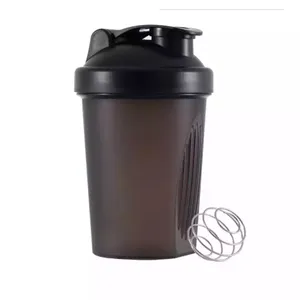 Olahraga Kocok Tahan Lama Ramah Lingkungan Fitur BPA Gratis Botol Plastik Kustom Kebugaran Whey Protein Shaker Cup untuk GYM