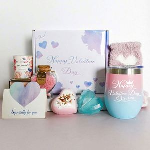 Juego de Lujo en Degradado Rosa y Azul que Incluye Tazas, Calcetines y Productos de Baño Exquisitos, Regalo de San Valentín para Mamá/Señoras - Product Image 1