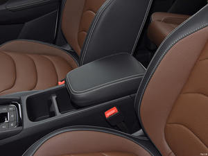 SAIC Skoda <span class=keywords><strong>Kodiaq</strong></span> SUV Facelift TSI380 7 places quatre roues motrices Version phare nouvelle voiture d'occasion de bonne qualité - Product Image 5