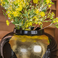 Vase en céramique noir à feuilles d'or, vase rond pour fleurs, décoration moderne pour la maison, ornement pour le salon
