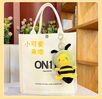 Porte-clés en peluche abeille Kawaii porte-clés en peluche animaux porte-clés poupée douce porte-clés sac pendentif pour filles femmes charme abeille Miniature