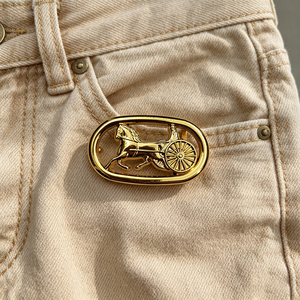 Hebilla de Cinturón de Lujo Chapada en Oro con Logotipo de Marca Grabado, Placa Brillante para Cinturones de Vestir de Cuero de Alta Calidad - Product Image 6