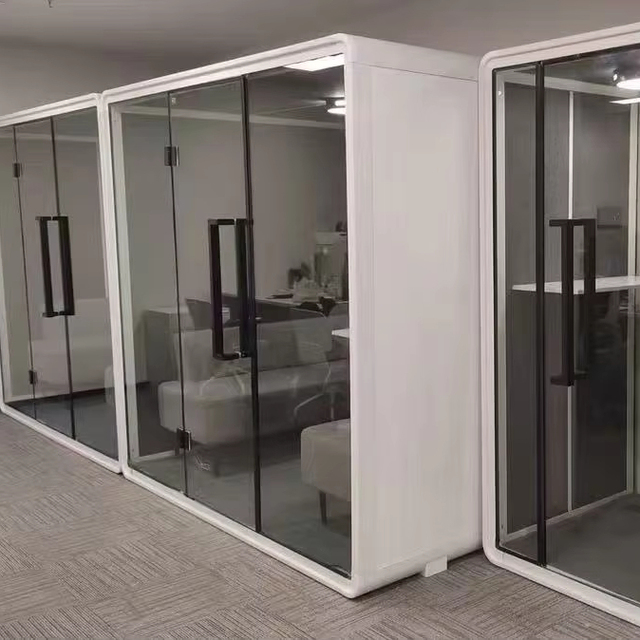 The Office Pod Acoustic Soundproof Prefabricated House Is Used As a Centralized Acoustic Cabin for Meetings and Work