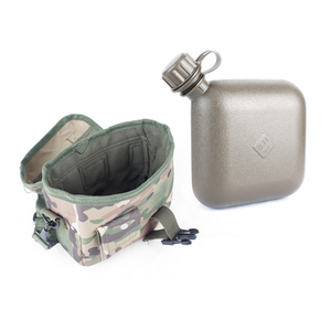 Botella de Agua Deportiva de Camuflaje para Caza, 1750 ml, 1.8L, 1.7L, Verde y Negra, Portátil, para Entrenamiento al Aire Libre, con Bolsas y Correas para el Hombro - Product Image 4