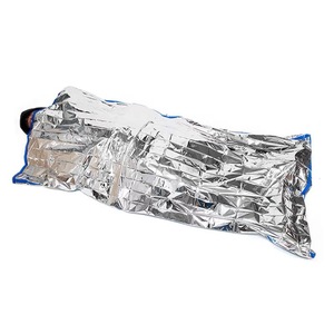 Proveedor de fábrica, venta al por mayor, manta de supervivencia al aire libre, saco de dormir desechable, manta térmica de emergencia de rescate de primeros auxilios - Product Image 4