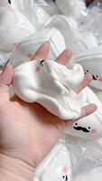 Smilegogo Jouet Squishy Triangle Bonbon Moustache, à Remontée Lente, Réaliste, en Forme de Boulette Vapeur, Jouet Sensoriel Anti-Stress