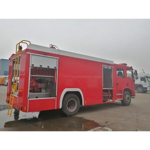 Camión Multinacional Especial para Combustible Diésel 4x2, Camión Cisterna de Agua, Camión de Bomberos con Espuma para Rescate y Emergencias Municipales - Product Image 2