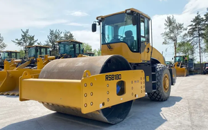 ลูกกลิ้งดรัมถนนแบบเดี่ยวระบบไฮดรอลิกขนาด18ตัน <span class=keywords><strong>RS8180</strong></span>พร้อมกำลัง118kW สำหรับการปูถนน - Product Image 4