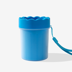 Correa de Tracción Rosa de PVC Ecológica y Portátil para Perros y Gatos - Herramienta de Masaje con Cepillo Suave, Impermeable y Ligera - Product Image 6