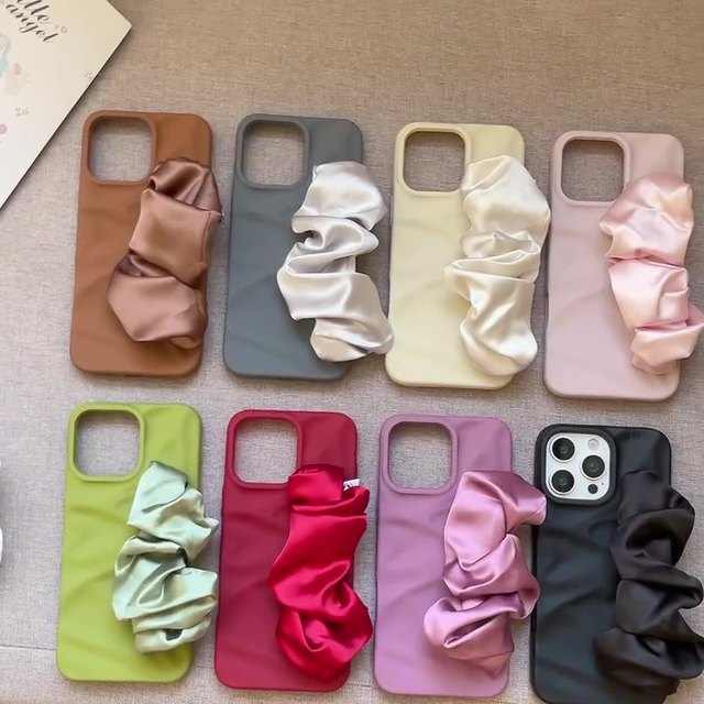 INS Styles Soft Shockproof Silicone Wristband Bracelet Phone Case for iPhone 17 16 15 14 13 12 11 Pro Max Wrist Strap Cover