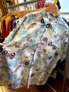 <span class=keywords><strong>Camicia</strong></span> da Donna <span class=keywords><strong>Beige</strong></span> con Stampa Floreale Hawaiana e Ricami, Sexy, a Maniche Corte, 100% <span class=keywords><strong>Lino</strong></span> Traspirante, Casual, con Bottoni, per la Spiaggia - Product Image 5