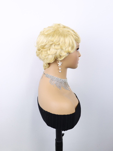 Perruques courtes bouclées blondes 613 pour femmes noires, 100% <span class=keywords><strong>cheveux</strong></span> humains, <span class=keywords><strong>coiffure</strong></span> ondulée courte, perruque bob sans colle <span class=keywords><strong>avec</strong></span> <span class=keywords><strong>frange</strong></span> - Product Image 4