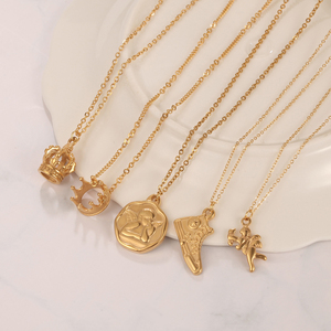 Collana con Pendente Fleur De <span class=keywords><strong>Lys</strong></span> in Acciaio Inossidabile Personalizzata Placcata Oro 18k - Product Image 5