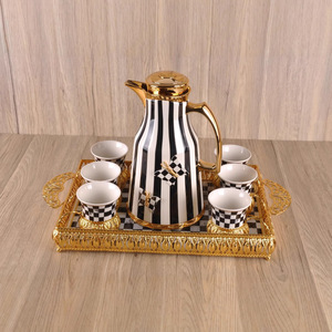 Ensemble de thermos et de cafetière isothermes haut de gamme de style arabe du Moyen-Orient - Product Image 3