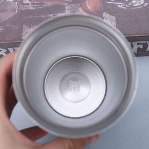 Gobelet isotherme en acier inoxydable personnalisé avec logo imprimé, cadeau promotionnel, tasse à café de voyage personnalisée avec couvercle - Product Image 5