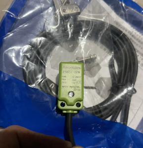 Dispositif de détection de position PSN17-8DN pour la surveillance et le contrôle des signaux des équipements automatisés PLC - Product Image 2