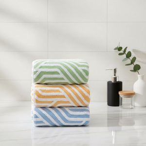 Serviette de bain ronde en polyester de couleur unie, séchage rapide, douce, absorbante, lavable en machine, pour usage domestique, nettoyage du visage, massage, spa - Product Image 1