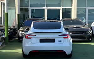 2024 Te sla Model 3 Performance Highland Berline électrique - Product Image 2