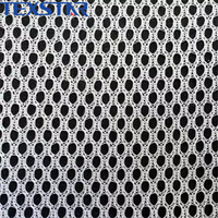 Tissu de doublure en maille respirante légère 100% polyester, tissé warp ripstop de haute qualité, certifié OEKO-TEX pour les vêtements de sport