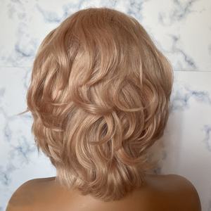 วิกผมสีบลอนด์แอช<span class=keywords><strong>ของ</strong></span><span class=keywords><strong>ผู้หญิง</strong></span>แบบไม่มีกาวสำหรับตัดเป็นวิกผมหยิกสั้นด้านหน้าใสใส่สบาย<span class=keywords><strong>ผม</strong></span>เด็ก<span class=keywords><strong>ผม</strong></span>มนุษย์ - Product Image 2